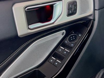 2022 Ford Explorer — photo 16 view