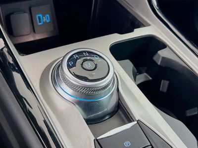 2022 Ford Explorer — photo 15 view