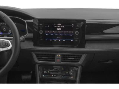 2026 Volkswagen Taos — photo 9 view