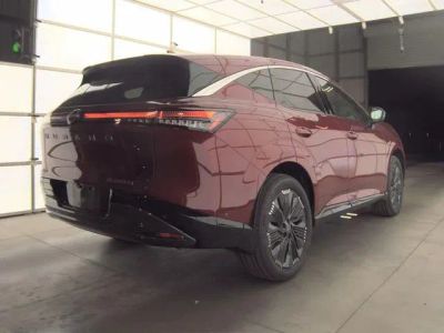 2025 Nissan Murano - Photo 4