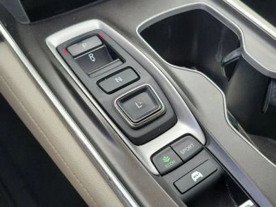 2019 Honda Accord Hybrid — photo 30 view