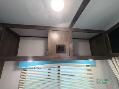 2021 Riverside RV Retro — photo 17 view