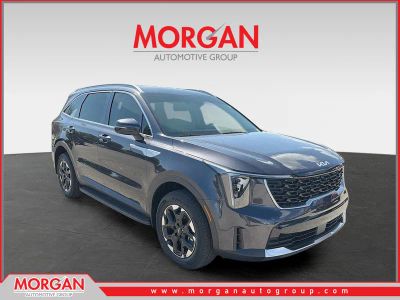 2026 Kia Sorento S in Panthera Metal — front three-quarter view