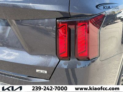 2026 Kia Sorento — photo 9 view