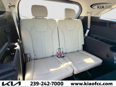 2026 Kia Sorento — photo 20 view