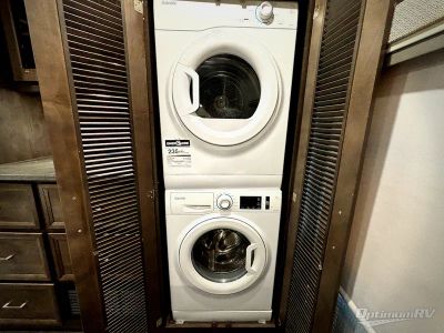 2022 Coachmen Mirada - Photo 20