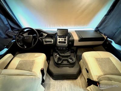 2022 Coachmen Mirada - Photo 8