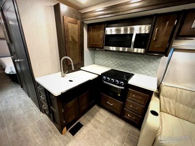 2022 Coachmen Mirada - Photo 6