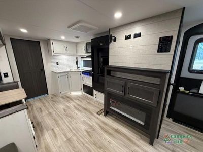 2026 Venture RV Campbound Platinum - Photo 11