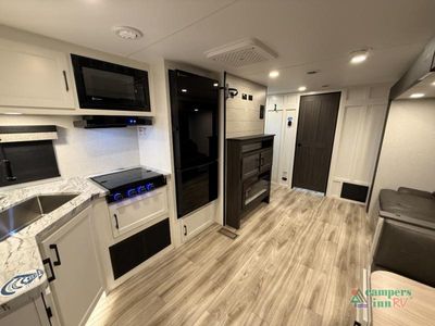 2026 Venture RV Campbound Platinum - Photo 13