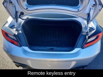 2024 Toyota GR86 Premium — photo 23 view