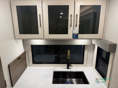 2026 Forest River RV Surveyor Legend — photo 19 view