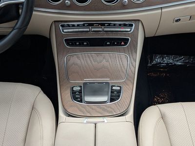 2022 Mercedes-Benz E-Class - Photo 17