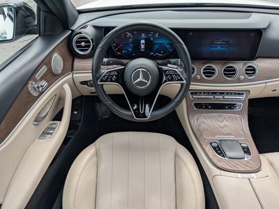 2022 Mercedes-Benz E-Class - Photo 13