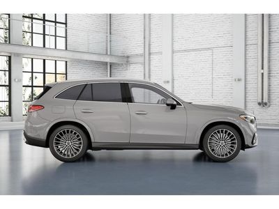 2026 Mercedes-Benz GLC - Photo 2