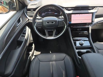 2026 Jeep Grand Cherokee — photo 10 view