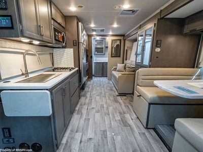 2025 Thor Motor Coach Omni - Photo 7