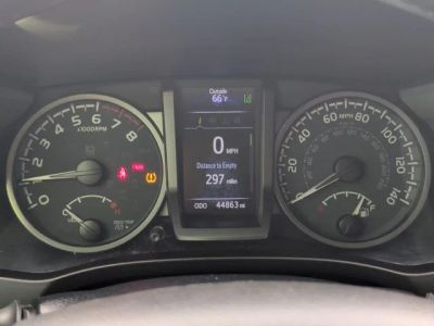 2021 Toyota Tacoma - Photo 14