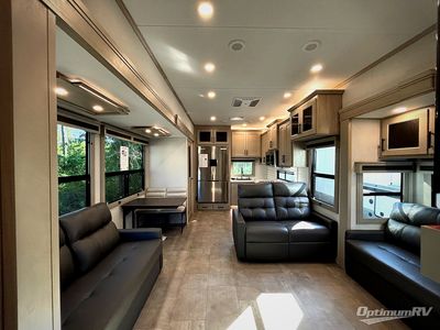 2026 Grand Design Solitude - Photo 4