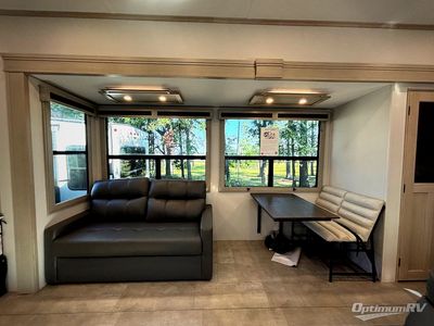 2026 Grand Design Solitude - Photo 6