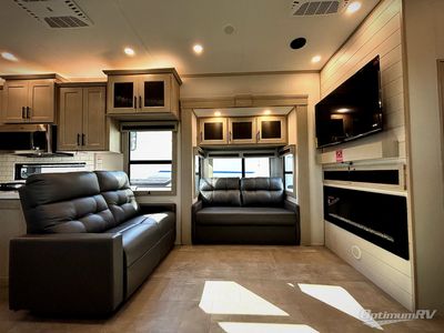 2026 Grand Design Solitude - Photo 7