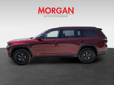2026 Jeep Grand Cherokee L — engine compartment view