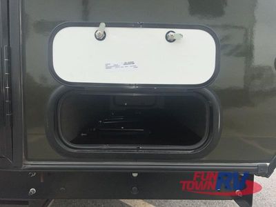 2023 Dutchmen RV Coleman Rubicon 1200 Series - Photo 8