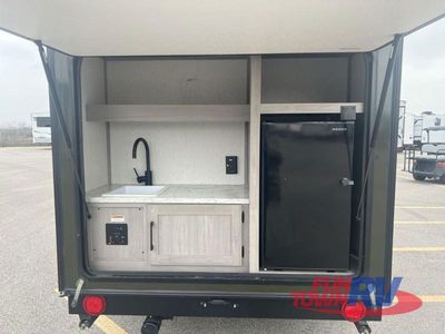 2023 Dutchmen RV Coleman Rubicon 1200 Series - Photo 10