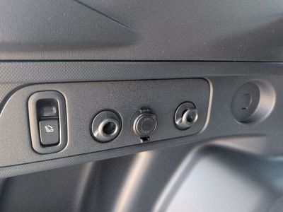 2026 Subaru Forester — photo 41 view