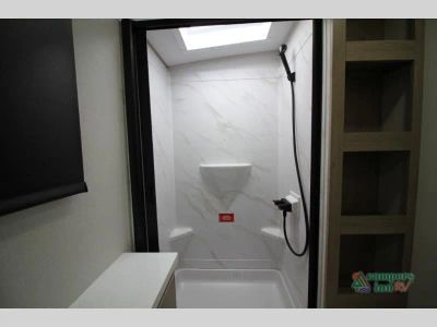 2026 Grand Design Imagine - Photo 36
