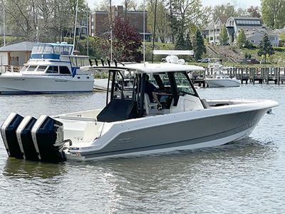 2025 Boston Whaler 360 Outrage - Photo 3