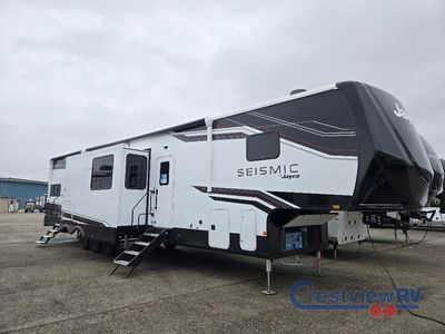2026 Jayco Seismic - Photo 4