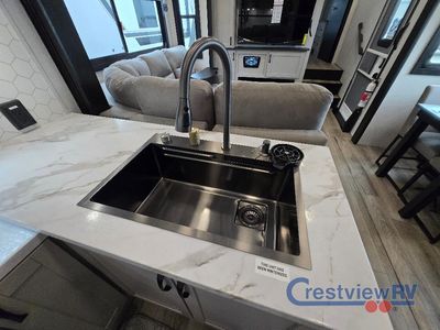 2026 Jayco Seismic - Photo 25