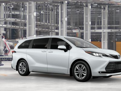 2026 Toyota Sienna - Photo 16
