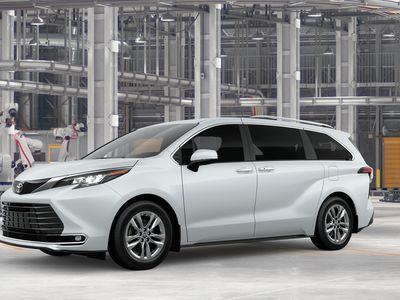 2026 Toyota Sienna - Photo 4