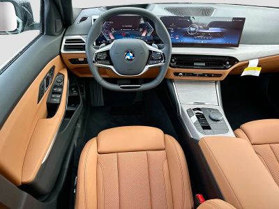2026 BMW 3 Series — photo 17 view