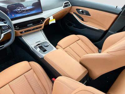 2026 BMW 3 Series — photo 18 view