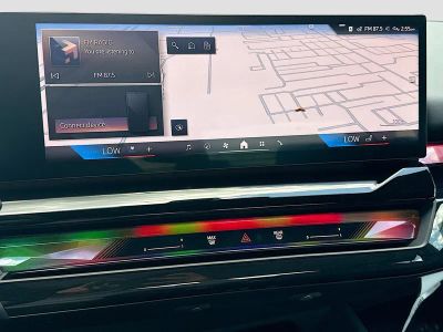 2027 BMW 5 Series — photo 33 view