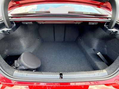 2027 BMW 5 Series — photo 11 view