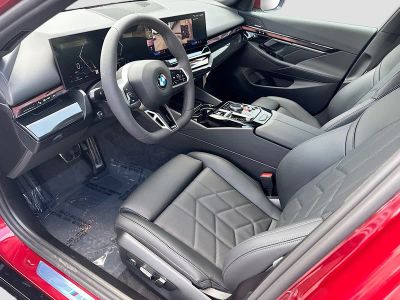 2027 BMW 5 Series — photo 26 view