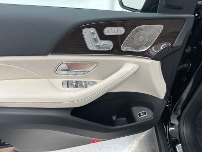 2026 Mercedes-Benz GLE — photo 11 view