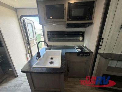 2023 Dutchmen RV Kodiak - Photo 9