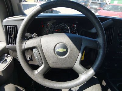 2024 Chevrolet Express Passenger - Photo 12