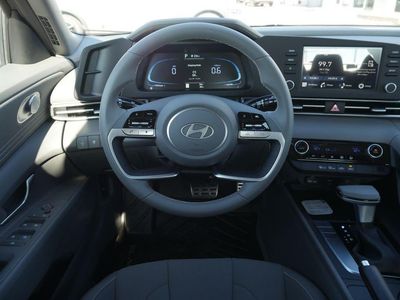 2026 Hyundai Elantra — photo 7 view