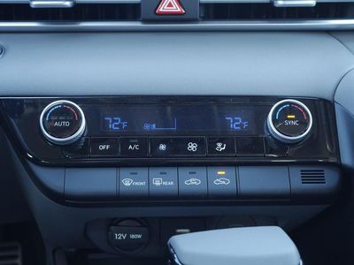 2026 Hyundai Elantra — photo 40 view