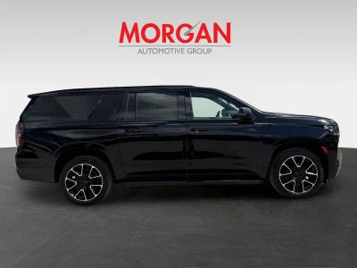 2021 Chevrolet Suburban — photo 7 view