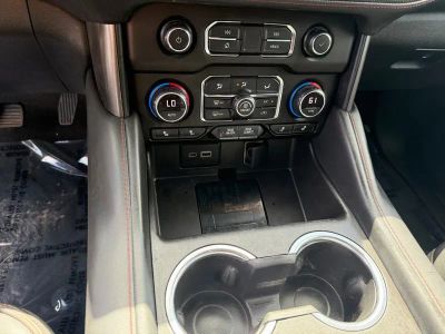 2021 Chevrolet Suburban — photo 26 view