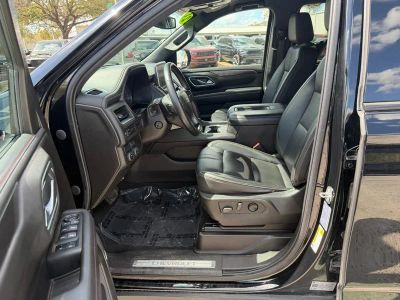 2021 Chevrolet Suburban — photo 16 view