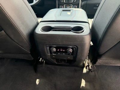 2021 Chevrolet Suburban — photo 34 view