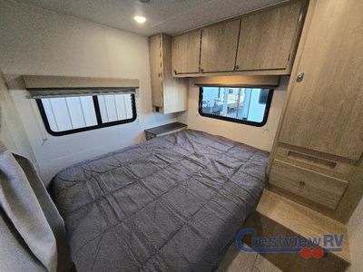 2026 Coachmen RV Leprechaun - Photo 32